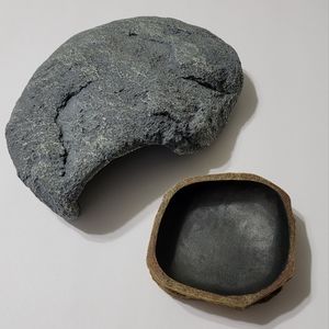 Snake/Reptile Hide Rock and Water Bowl
